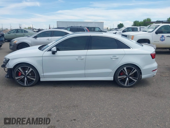 2020 Audi RS 3 with VIN WUABWGFF4LA904611, listed as a IAAI auction lot 42860543 with 36,566 mi miles and . Bid and sale history available at DreamBid. Image 15.