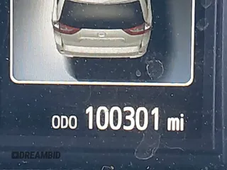 2017 Toyota Sienna with VIN 5TDDZ3DC9HS164773, listed as a IAAI auction lot 41811899 with 100,301 mi miles and . Bid and sale history available at DreamBid. Image 15.
