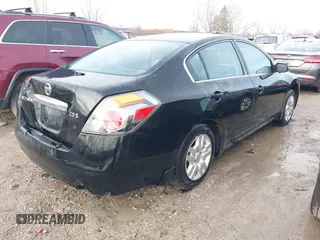 2012 Nissan Altima 2.5 S with VIN 1N4AL2AP1CC139873, listed as a IAAI auction lot 41944180 with 220,172 mi miles. Bid and sale history available at carsss.com. Image 4.