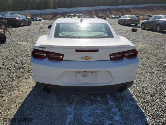 2021 Chevrolet Camaro 1LT with VIN 1G1FB1RX4M0119260, listed as a Copart auction lot 88523895 with 81,386 mi miles and Salvage Title. Bid and sale history available at carsss.com. Image 6.