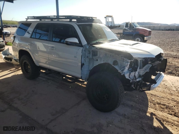 2024 Toyota 4Runner TRD Off Road with VIN JTERU5JR4R6288181, listed as a Copart auction lot 49907685 with 12,619 mi miles and Salvage Title. Bid and sale history available at carsss.com. Image 4.