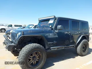 2008 Jeep Wrangler Unlimited Rubicon with VIN 1J4GA69178L544946, listed as a IAAI auction lot 42406893 with 181,440 mi miles and . Bid and sale history available at DreamBid. Image 14.