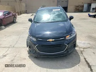 2021 Chevrolet Trax LT z VIN KL7CJPSB8MB333314, wystawiony jako Copart lot #60757295 z przebiegiem 32 821 mil mil oraz Szkoda całkowita • Salvage title. Historia ofert i sprzedaży dostępna na DreamBid. Obrazek 13.