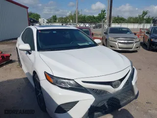 2018 Toyota Camry LE with VIN 4T1B11HK5JU623766, listed as a IAAI auction lot 41997511 with 146,569 mi miles. Bid and sale history available at carsss.com. Image 1.