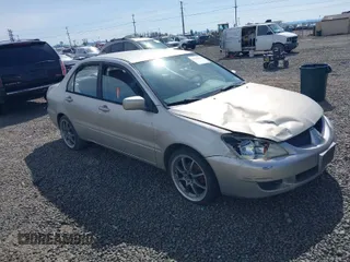 2005 Mitsubishi Lancer ES with VIN JA3AJ26E55U014748, listed as a IAAI auction lot 41935566 with 255,336 mi miles. Bid and sale history available at carsss.com. Image 1.
