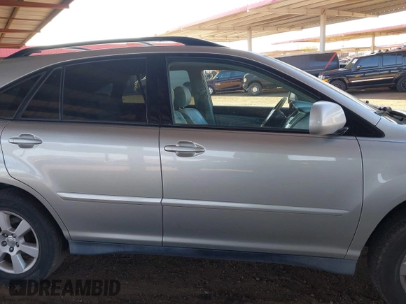 2007 Lexus RX 350 with VIN 2T2HK31U07C032913, listed as a IAAI auction lot 42009181 with 139,928 mi miles. Bid and sale history available at carsss.com. Image 13.