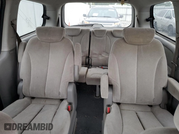 2008 Kia Sedona LX with VIN KNDMB233186254919, listed as a Copart auction lot 72688714 with 229,706 mi miles and Salvage Title. Bid and sale history available at carsss.com. Image 10.