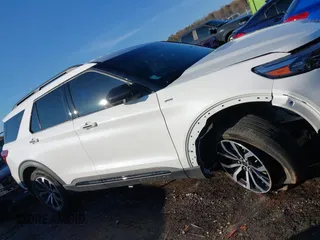 2022 Ford Explorer ST-Line with VIN 1FMSK7KH7NGB34741, listed as a IAAI auction lot 40963030 with 20,504 mi miles. Bid and sale history available at carsss.com. Image 13.