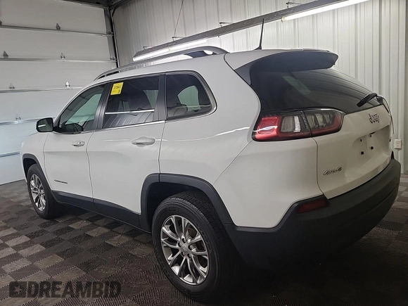 2021 Jeep Cherokee Altitude with VIN 1C4PJMLB9MD211826, listed as a IAAI auction lot 42666661 with 47,838 mi miles and . Bid and sale history available at DreamBid. Image 34.