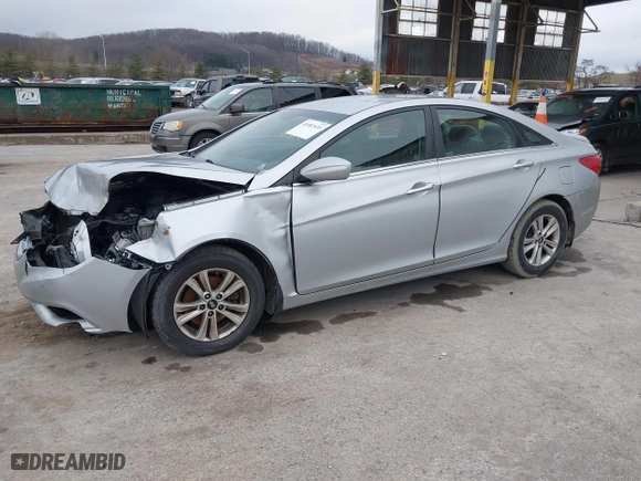 2013 Hyundai Sonata GLS with VIN 5NPEB4AC5DH691020, listed as a IAAI auction lot 41087635 with 78,799 mi miles. Bid and sale history available at carsss.com. Image 2.