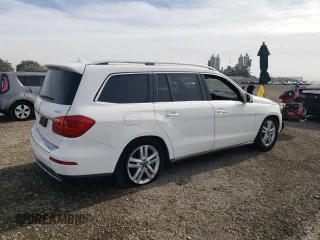 2016 Mercedes-Benz GL with VIN 4JGDF6EE4GA637674, listed as a Copart auction lot 86203394 with 111,764 mi miles and Salvage Title. Bid and sale history available at carsss.com. Image 3.
