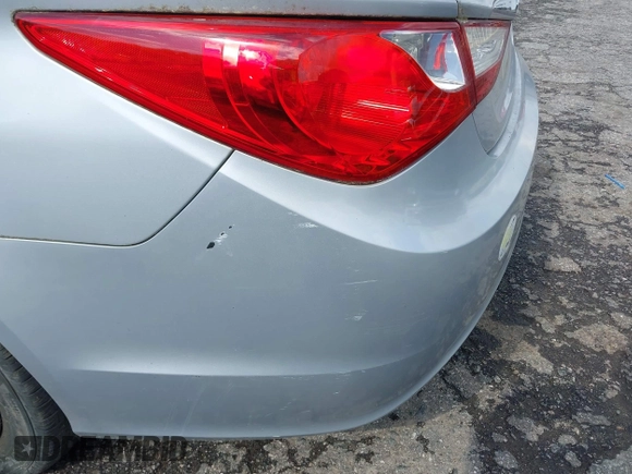 2011 Hyundai Sonata GLS with VIN 5NPEB4AC8BH075552, listed as a IAAI auction lot 41965751 with 180,174 mi miles and . Bid and sale history available at carsss.com. Image 13.