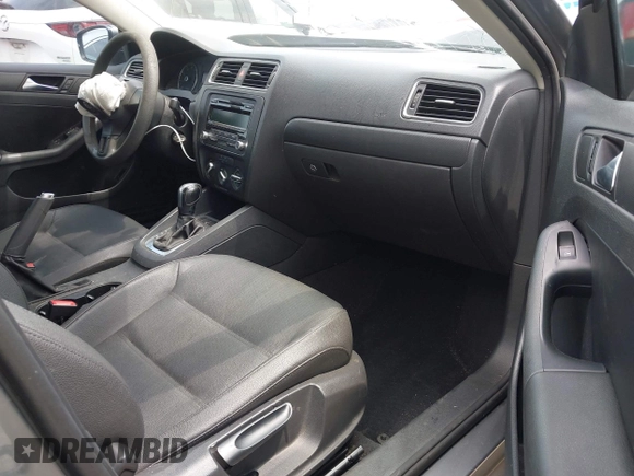 2012 Volkswagen Jetta SE z VIN 3VWDP7AJ0CM025153, wystawiony jako IAAI lot #42420514 z przebiegiem 116 660 mil mil oraz . Historia ofert i sprzedaży dostępna na DreamBid. Obrazek 5.