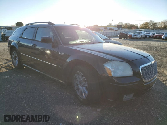 2006 Dodge Magnum R/T z VIN 2D8GV57246H120460, wystawiony jako Copart lot #82431924 z przebiegiem Nie podano mil oraz Czysty tytuł • Clean title. Historia ofert i sprzedaży dostępna na DreamBid. Obrazek 4.