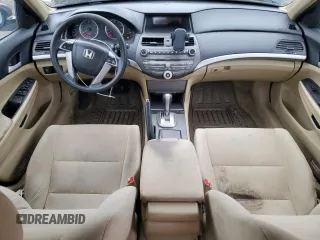 2011 Honda Accord LX z VIN 1HGCP2F30BA038655, wystawiony jako Copart lot #52474805 z przebiegiem 154 993 mil mil oraz Czysty tytuł • Clean title. Historia ofert i sprzedaży dostępna na DreamBid. Obrazek 8.