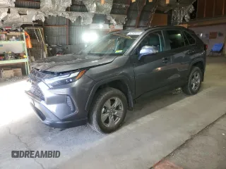 2024 Toyota RAV4 XLE with VIN 2T3P1RFV8RC442568, listed as a Copart auction lot 52145615 with 11,248 mi miles and Salvage Title. Bid and sale history available at DreamBid. Image 1.