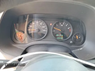 2013 Jeep Patriot Sport с VIN 1C4NJPBA0DD187322, выставлен на аукционе Copart как лот 57281745 с пробегом 108 006 миль миль и Списание • Salvage title. История ставок и продаж доступна на DreamBid. Изображение 9.