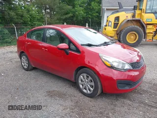 2013 Kia Rio LX z VIN KNADM4A33D6256655, wystawiony jako IAAI lot #42345170 z przebiegiem 188 540 mil mil oraz . Historia ofert i sprzedaży dostępna na DreamBid. Obrazek 1.