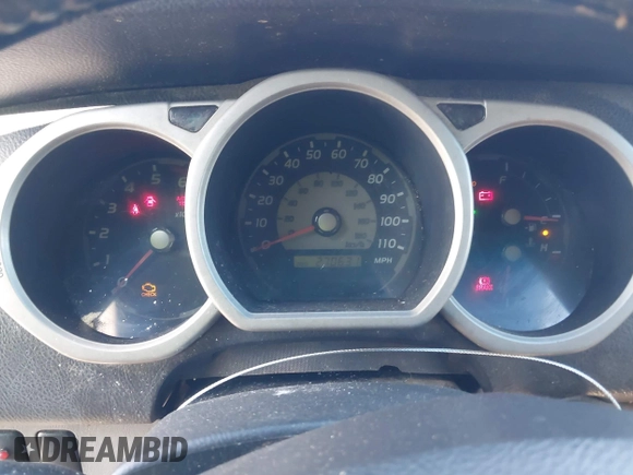 2004 Toyota 4Runner SR5 with VIN JTEBU14R440050428, listed as a IAAI auction lot 41543436 with 270,631 mi miles and . Bid and sale history available at DreamBid. Image 7.