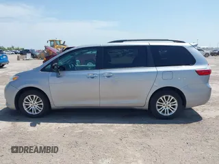2017 Toyota Sienna XLE Auto Access Seat with VIN 5TDYZ3DC6HS877339, listed as a IAAI auction lot 42028507 with 146,437 mi miles and . Bid and sale history available at DreamBid. Image 14.