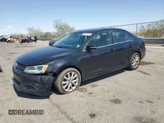 2014 Volkswagen Jetta SE with VIN 3VWD07AJ9EM364355, listed as a Copart auction lot 59378215 with 116,059 mi miles and Salvage title. Bid and sale history available at DreamBid. Image 1.