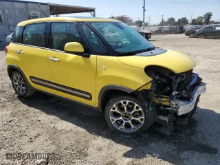 2014 FIAT 500L Trekking with VIN ZFBCFADHXEZ005956, listed as a Copart auction lot 76737924 with 110,880 mi miles and Salvage Title. Bid and sale history available at carsss.com. Image 4.