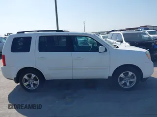 2015 Honda Pilot EX-L with VIN 5FNYF4H56FB061663, listed as a IAAI auction lot 41873152 with 211,876 mi miles and . Bid and sale history available at carsss.com. Image 13.