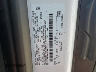2024 Ford Transit Cargo z VIN 1FTBR2X8XRKA11725, wystawiony jako Copart lot #57682345 z przebiegiem 53 975 mil mil oraz Czysty tytuł • Clean title. Historia ofert i sprzedaży dostępna na DreamBid. Obrazek 13.