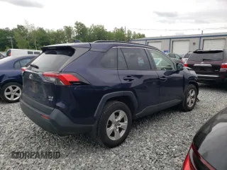 2019 Toyota RAV4 XLE with VIN JTMP1RFV4KD037700, listed as a Copart auction lot 60989525 with 110,577 mi miles and Salvage title. Bid and sale history available at DreamBid. Image 3.