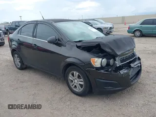 2013 Chevrolet Sonic LT with VIN 1G1JC5SH7D4236146, listed as a IAAI auction lot 39859991 with 135,006 mi miles and . Bid and sale history available at DreamBid. Image 1.