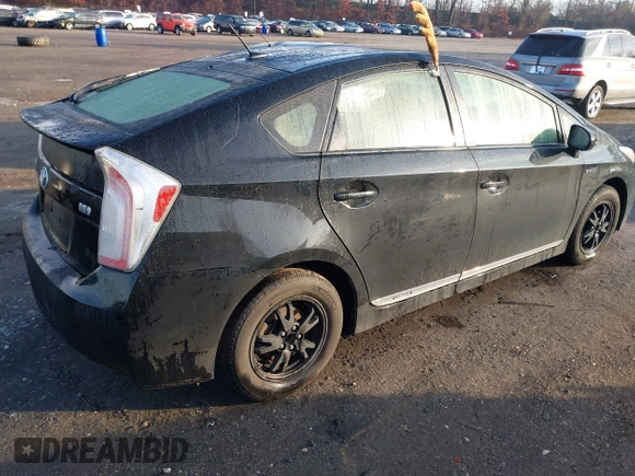 2013 Toyota Prius One z VIN JTDKN3DU5D5575261, wystawiony jako IAAI lot #41465161 z przebiegiem 116 625 mil mil oraz . Historia ofert i sprzedaży dostępna na DreamBid. Obrazek 4.