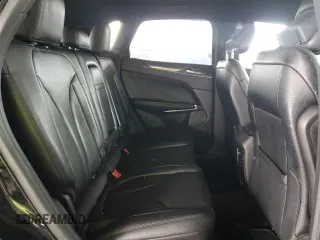 2015 Lincoln MKC z VIN 5LMCJ1A99FUJ23626, wystawiony jako Copart lot #49494375 z przebiegiem 102 801 mil mil oraz Czysty tytuł • Clean title. Historia ofert i sprzedaży dostępna na DreamBid. Obrazek 10.