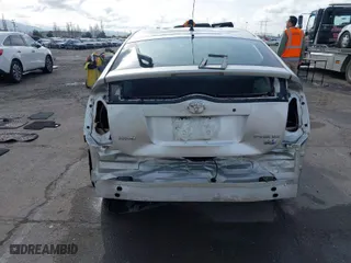 2005 Toyota Prius with VIN JTDKB20U257017611, listed as a IAAI auction lot 41836660 with 263,985 mi miles. Bid and sale history available at carsss.com. Image 17.