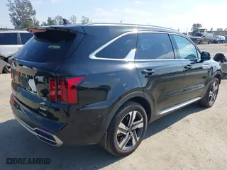 2023 Kia Sorento Hybrid EX with VIN KNDRHDLG4P5193721, listed as a IAAI auction lot 41545430 with 58,887 mi miles. Bid and sale history available at carsss.com. Image 4.