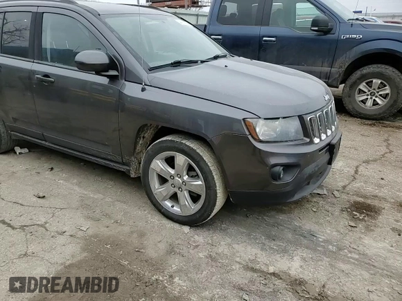 2016 Jeep Compass Latitude with VIN 1C4NJDEB6GD687332, listed as a Copart auction lot 44217275 with 131,952 mi miles and Salvage Title. Bid and sale history available at DreamBid. Image 11.