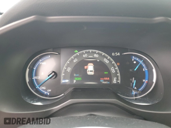 2024 Toyota RAV4 Hybrid XSE z VIN 2T3E6RFV5RW053717, wystawiony jako Copart lot #63863505 z przebiegiem 14 665 mil mil oraz Szkoda całkowita • Salvage title. Historia ofert i sprzedaży dostępna na DreamBid. Obrazek 9.