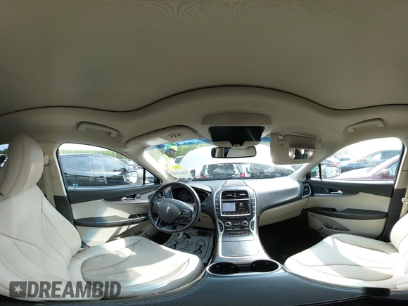 2018 Lincoln MKX Reserve with VIN 2LMPJ6LR7JBL11787, listed as a IAAI auction lot 42032661 with 27,992 mi miles. Bid and sale history available at carsss.com. Image 20.
