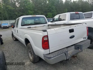 2015 Ford F-350 z VIN 1FT8W3AT0FEB30304, wystawiony jako Copart lot #58365975 z przebiegiem 310 945 mil mil oraz Czysty tytuł • Clean title. Historia ofert i sprzedaży dostępna na DreamBid. Obrazek 2.