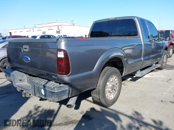 2011 Ford F-250 XL with VIN 1FT7X2A65BEA25829, listed as a IAAI auction lot 41633670 with 214,688 mi miles and . Bid and sale history available at DreamBid. Image 4.