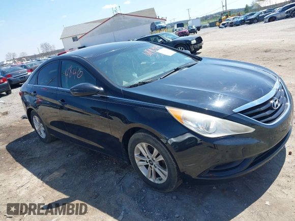 2012 Hyundai Sonata GLS with VIN 5NPEB4AC7CH411676, listed as a IAAI auction lot 41984846 with 197,647 mi miles. Bid and sale history available at carsss.com. Image 1.