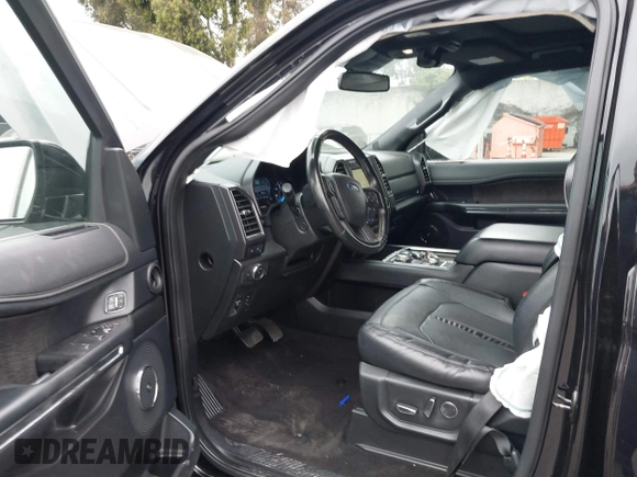 2020 Ford Expedition Max Limited z VIN 1FMJK2AT8LEA11950, wystawiony jako IAAI lot #42349349 z przebiegiem 83 753 mil mil oraz . Historia ofert i sprzedaży dostępna na DreamBid. Obrazek 19.