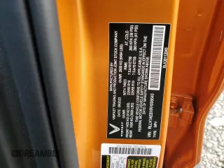 2024 VinFast VF 8 Eco z VIN RLLV1AEBXRH006640, wystawiony jako Copart lot #79732644 z przebiegiem Nie podano mil oraz Szkody całkowita. Historia ofert i sprzedaży dostępna na DreamBid. Obrazek 13.