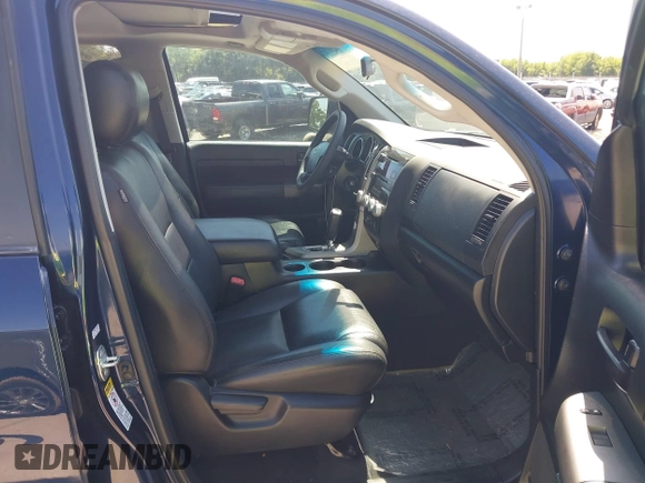 2011 Toyota Tundra z VIN 5TFEY5F17BX103583, wystawiony jako IAAI lot #42017676 z przebiegiem 158 466 mil mil oraz . Historia ofert i sprzedaży dostępna na DreamBid. Obrazek 5.