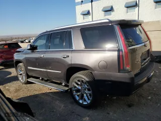 2017 Cadillac Escalade Premium Luxury with VIN 1GYS4CKJ0HR294537, listed as a Copart auction lot 83412724 with 80,424 mi miles and Salvage Title. Bid and sale history available at carsss.com. Image 2.
