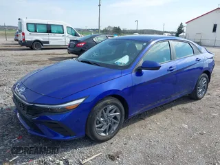 2024 Hyundai Elantra SEL with VIN KMHLM4DG2RU809713, listed as a IAAI auction lot 41998632 with 8,185 mi miles and . Bid and sale history available at DreamBid. Image 17.