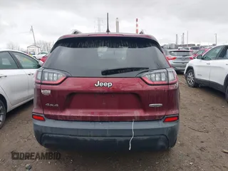2020 Jeep Cherokee Latitude with VIN 1C4PJMCB3LD650308, listed as a IAAI auction lot 41052567 with 114,049 mi miles. Bid and sale history available at carsss.com. Image 17.