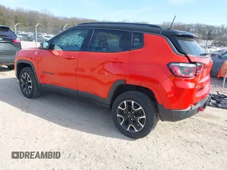 2020 Jeep Compass Trailhawk with VIN 3C4NJDDB2LT142394, listed as a IAAI auction lot 42055893 with 54,490 mi miles and . Bid and sale history available at carsss.com. Image 3.