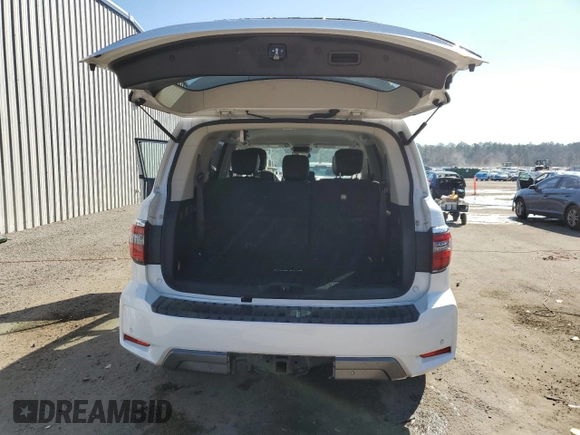 2021 Nissan Armada SV z VIN JN8AY2AD4M9662695, wystawiony jako Copart lot #43764595 z przebiegiem 107 098 mil mil oraz Szkoda całkowita • Salvage title. Historia ofert i sprzedaży dostępna na DreamBid. Obrazek 6.