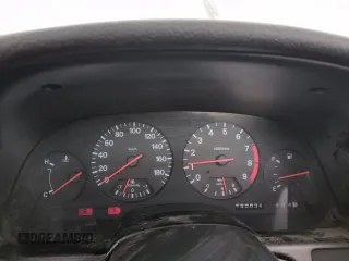 1993 Nissan 300ZX z VIN GCZ32546193, wystawiony jako Copart lot #54944495 z przebiegiem 140 834 mil mil oraz Szkoda całkowita • Salvage title. Historia ofert i sprzedaży dostępna na DreamBid. Obrazek 9.