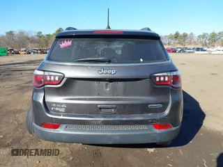2020 Jeep Compass Latitude with VIN 3C4NJDBB9LT217059, listed as a IAAI auction lot 41645658 with 61,972 mi miles. Bid and sale history available at carsss.com. Image 16.